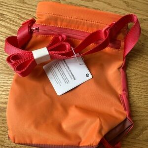LULULEMON Water Bottle Crossbody Orange Hot Pink